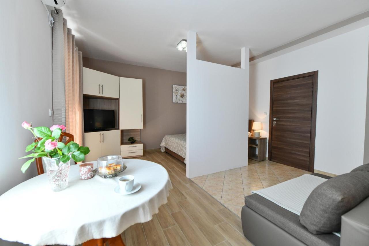 Apartments Vila Miranda Vodice Dış mekan fotoğraf