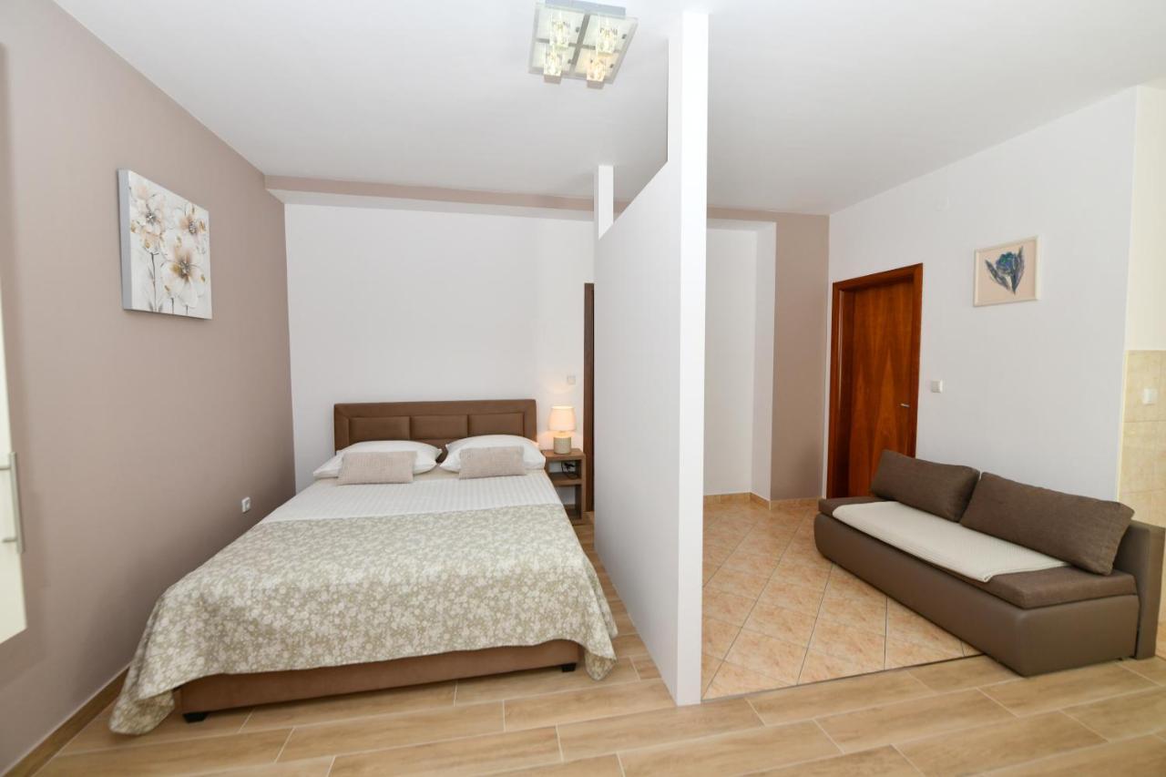 Apartments Vila Miranda Vodice Dış mekan fotoğraf