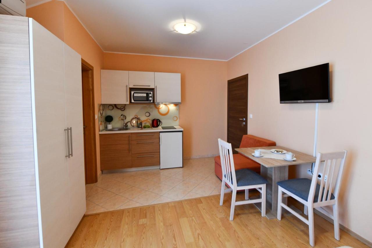 Apartments Vila Miranda Vodice Dış mekan fotoğraf