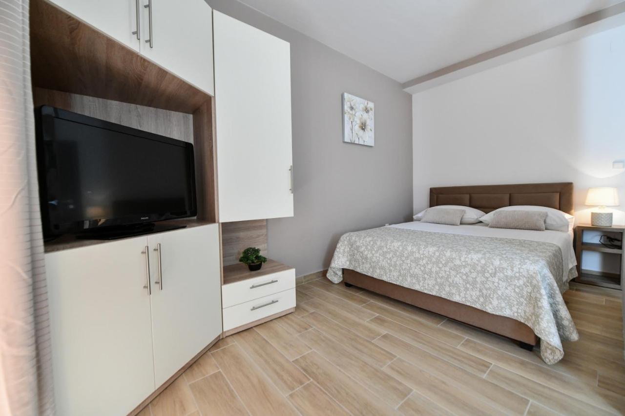 Apartments Vila Miranda Vodice Dış mekan fotoğraf